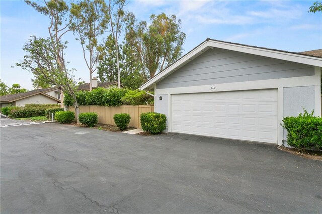 116 E Yale Loop Unit 9, Irvine, CA 92604 - photo 32