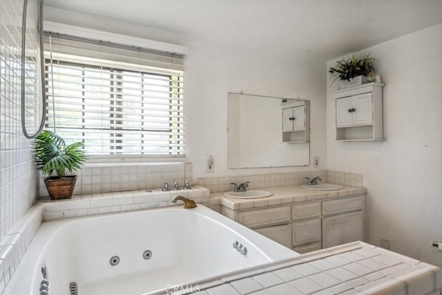 33206 Churchill St, Lake Elsinore, CA 92530 - bathroom with a whirlpool tub and double vanity