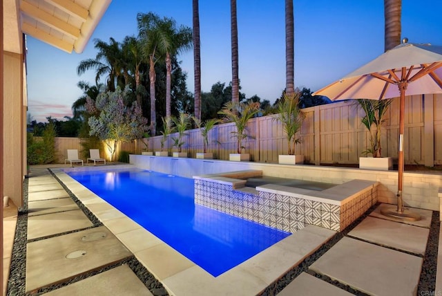 939 Moonstone Ct, Encinitas, CA 92024 - view of pool featuring an in-ground hot tub, a fenced backyard, and a patio