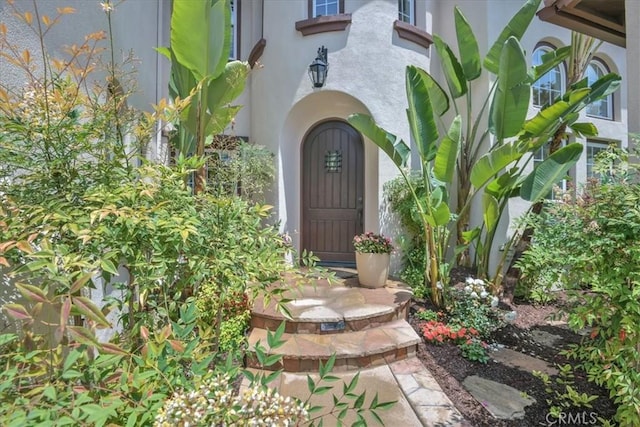 10 Edendale St, Ladera Ranch, CA 92694 - entrance to property featuring stucco siding