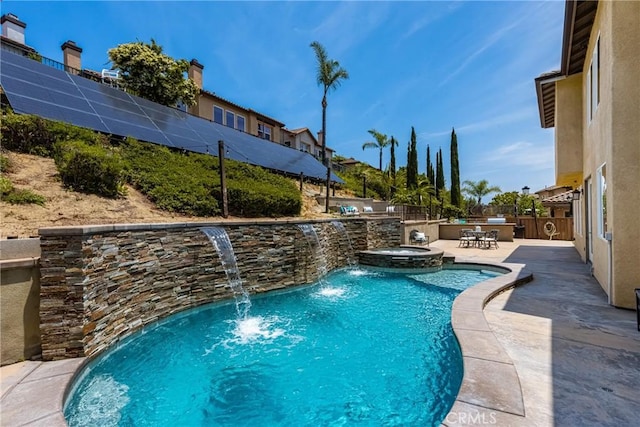 2437 N Eaton Ct, Orange, CA 92867 - view of swimming pool with a patio and a pool with connected hot tub