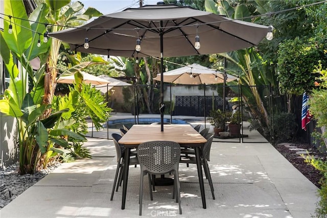 17949 Archwood St, Reseda, CA 91335 - view of patio / terrace featuring outdoor dining space