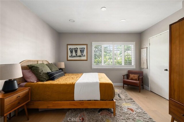 17949 Archwood St, Reseda, CA 91335 - bedroom featuring light wood finished floors