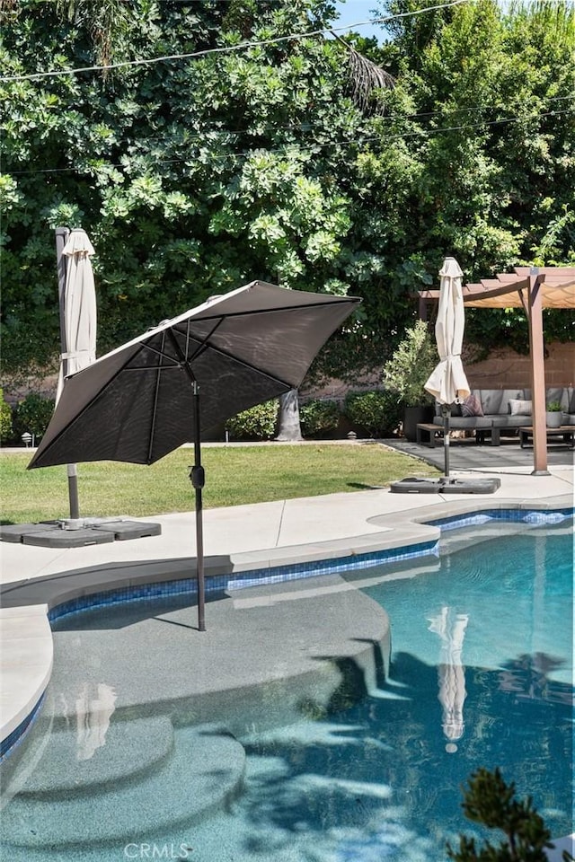 17949 Archwood St, Reseda, CA 91335 - swimming pool featuring a patio area and an outdoor living space