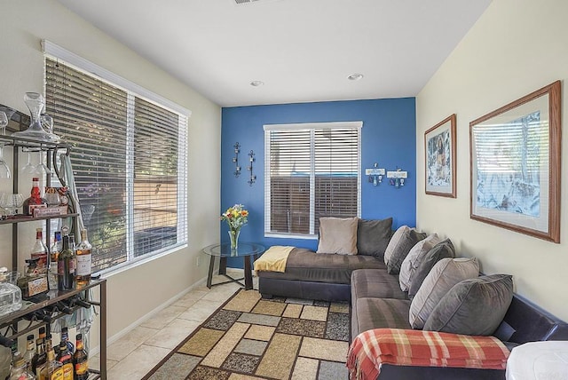 320 Corte Castillo, Chula Vista, CA 91914 - living area with baseboards and recessed lighting