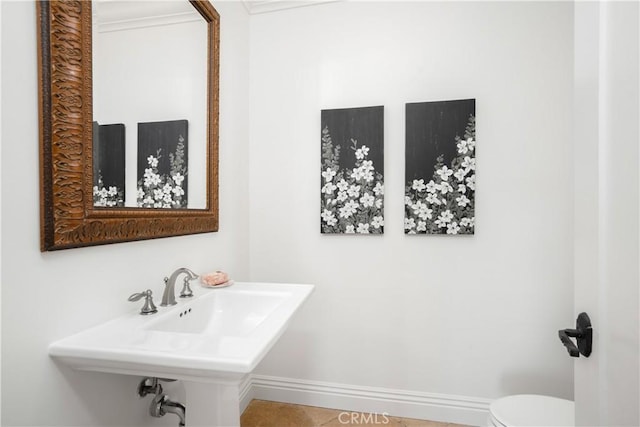 1247 Journeys End Dr, La Canada Flintridge, CA 91011 - bathroom featuring toilet and crown molding