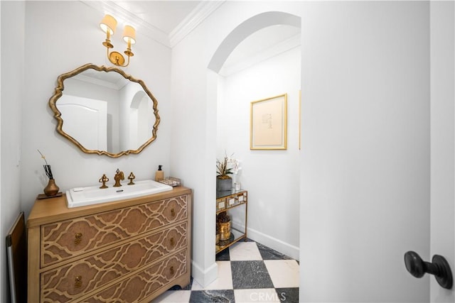 325 W Bellevue Dr, Pasadena, CA 91105 - bathroom with vanity and crown molding