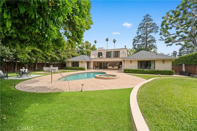 325 W Bellevue Dr, Pasadena, CA 91105 - view of swimming pool with a patio area, a fenced backyard, and a pool with connected hot tub