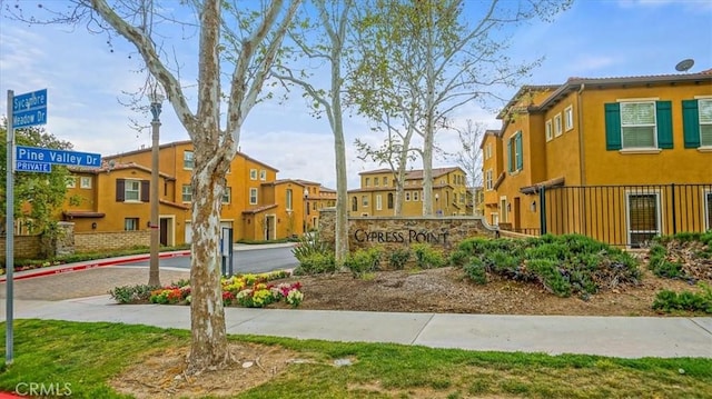 27045 Fairway Ln, Valencia, CA 91381 - view of community featuring a residential view
