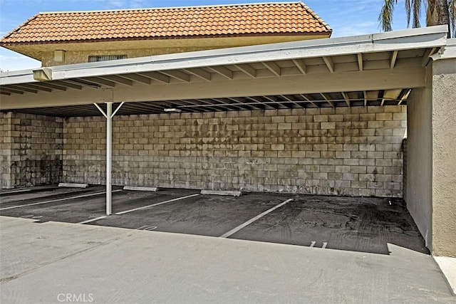 1040 Central Ave Unit 10, Riverside, CA 92507 - view of covered parking lot