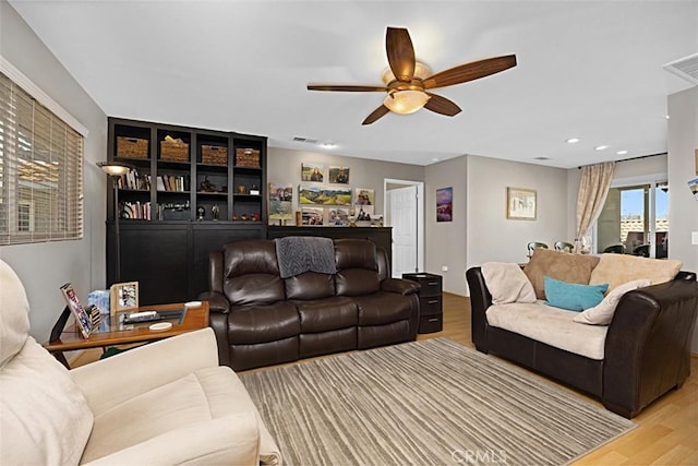 1040 Central Ave Unit 10, Riverside, CA 92507 - living room featuring a ceiling fan, light wood-style flooring, and recessed lighting