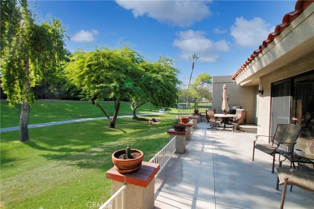 40425 Pebble Beach Cir, Palm Desert, CA 92211 - view of patio / terrace