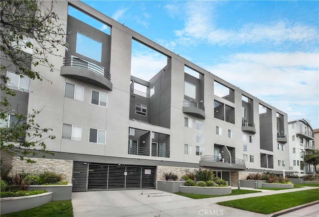1617 S Beverly Glen Blvd Unit 301, Los Angeles, CA 90024 - view of apartment building / complex