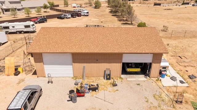 22025 Del Oro Rd, Apple Valley, CA 92308 - view of front of property with an outdoor structure and a detached garage