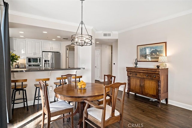 1500 E Ocean Blvd Unit 419, Long Beach, CA 90802 - dining room featuring crown molding, dark wood finished floors, baseboards, recessed lighting, and a chandelier
