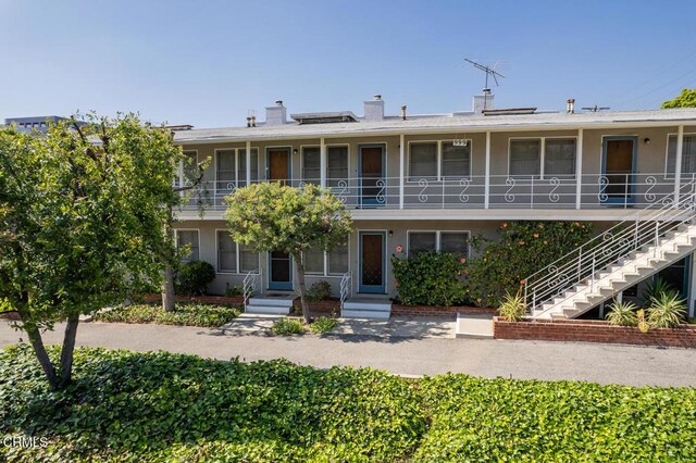 999 Cordova St, Pasadena, CA 91106 - view of building exterior with stairway