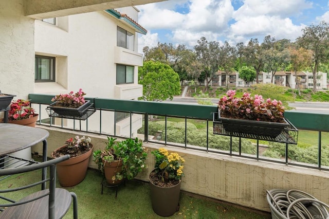 11255 Tierrasanta Blvd Unit 106, San Diego, CA 92124 - view of balcony