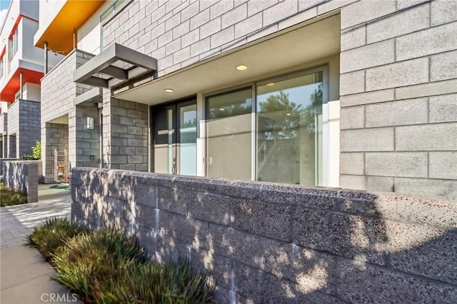 639 Channel Way, Costa Mesa, CA 92627 - view of home's exterior