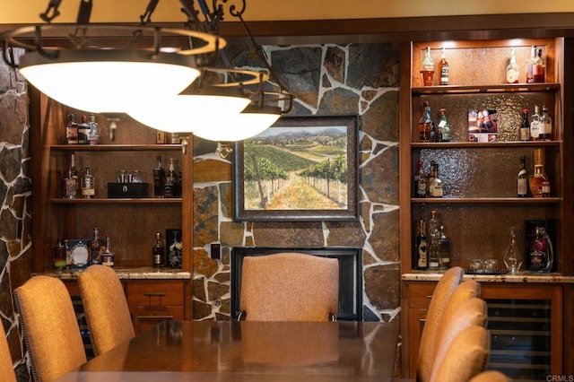 6937 Corte Langosta, Carlsbad, CA 92009 - indoor dry bar with beverage cooler