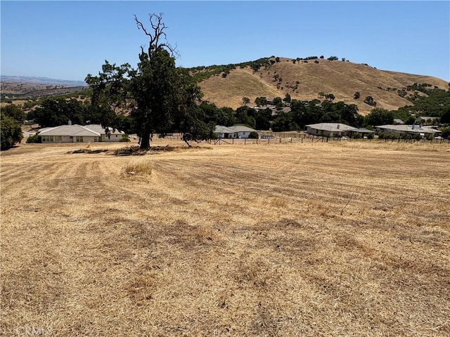 9886 Steelhead Rd, Paso Robles, CA 93446 - photo 5
