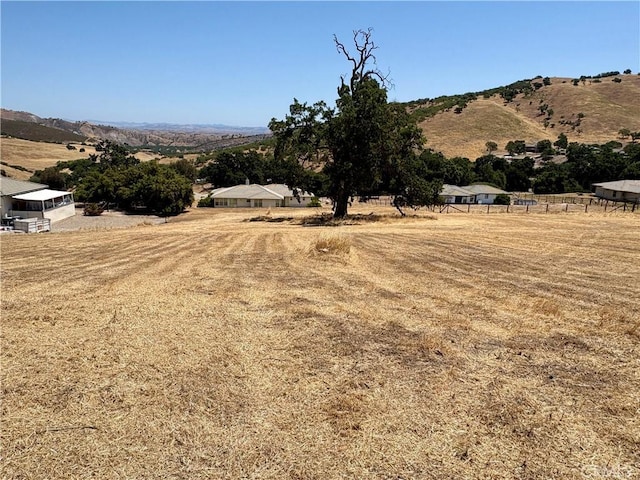 9886 Steelhead Rd, Paso Robles, CA 93446 - photo 6
