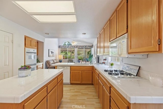 40455 Calle Lampara, Murrieta, CA 92562 - photo 14