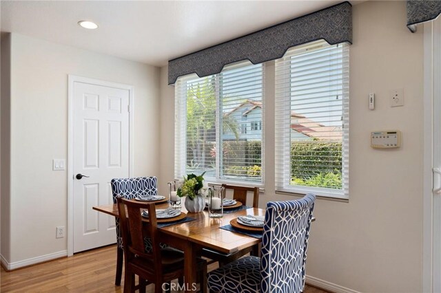 4583 Tuscani Dr, Cypress, CA 90630 - dining area with light wood finished floors, baseboards, and recessed lighting