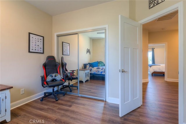 2381 Clearview Dr, Paradise, CA 95969 - sitting room with dark wood-style floors and baseboards