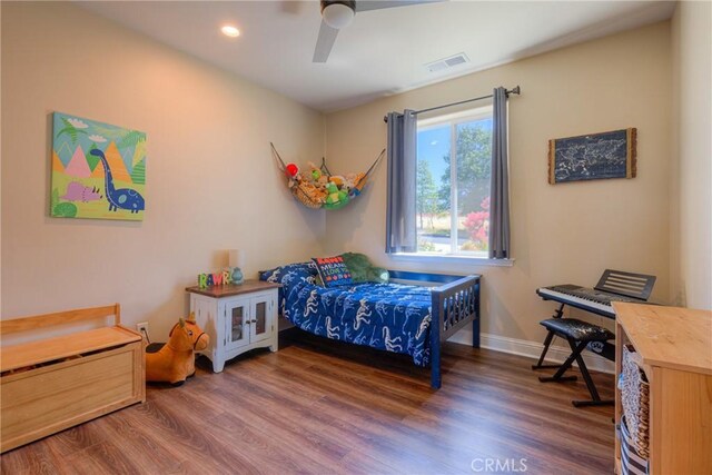 2381 Clearview Dr, Paradise, CA 95969 - bedroom featuring wood finished floors, baseboards, a ceiling fan, and recessed lighting