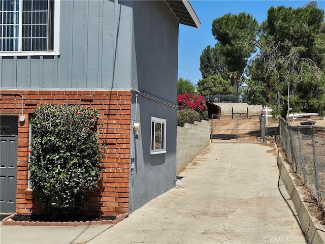 2582 Reservoir Dr, Norco, CA 92860 - photo 32