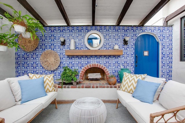 1008 S Ditmar St, Oceanside, CA 92054 - living room featuring beam ceiling and arched walkways