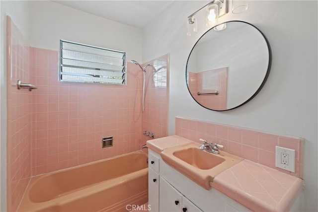 1273 E Appleton St Unit 4, Long Beach, CA 90802 - full bathroom featuring tasteful backsplash, vanity, and bathing tub / shower combination
