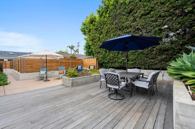 1125 Arcadia Rd, Encinitas, CA 92024 - wooden deck with outdoor dining space