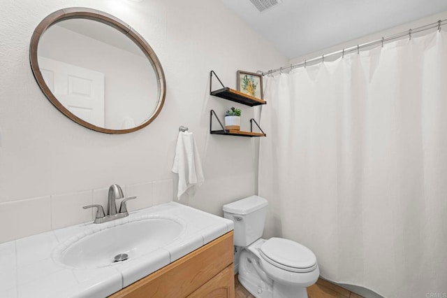1125 Arcadia Rd, Encinitas, CA 92024 - bathroom with toilet and vanity