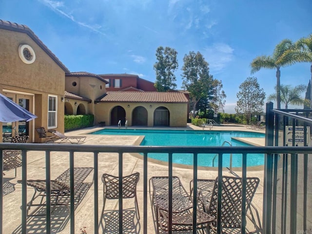 7755 Via Montebello Unit 2, San Diego, CA 92129 - community pool with a patio