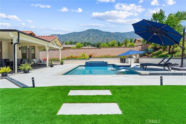 288 Shorey Dr, Glendora, CA 91741 - view of swimming pool with a mountain view and a patio