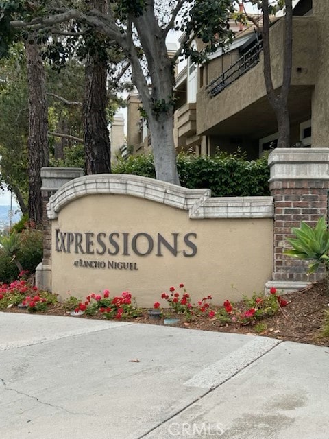 25055 Calle Playa Unit F, Laguna Niguel, CA 92677 - view of community sign