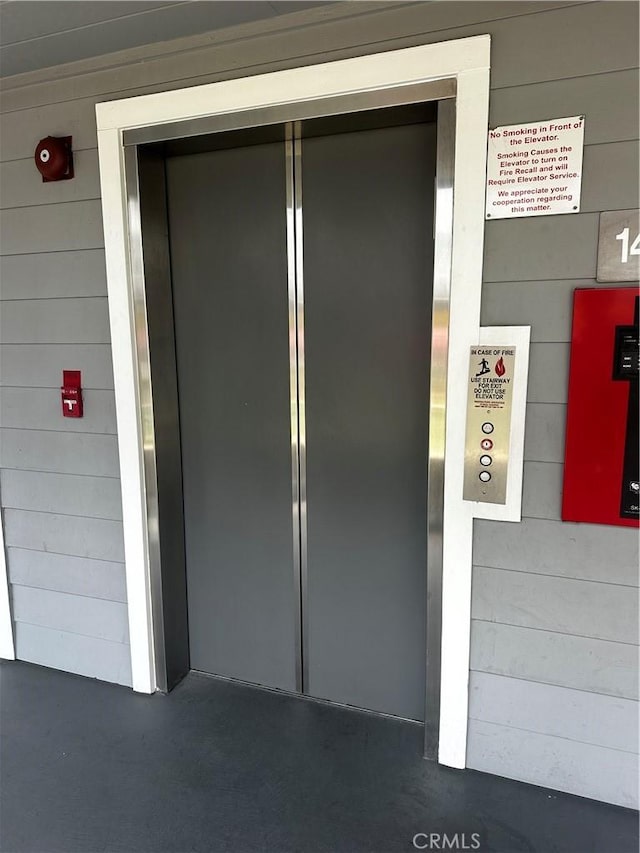 1406 Brett Pl Unit 112, San Pedro, CA 90732 - view of exterior entry featuring elevator