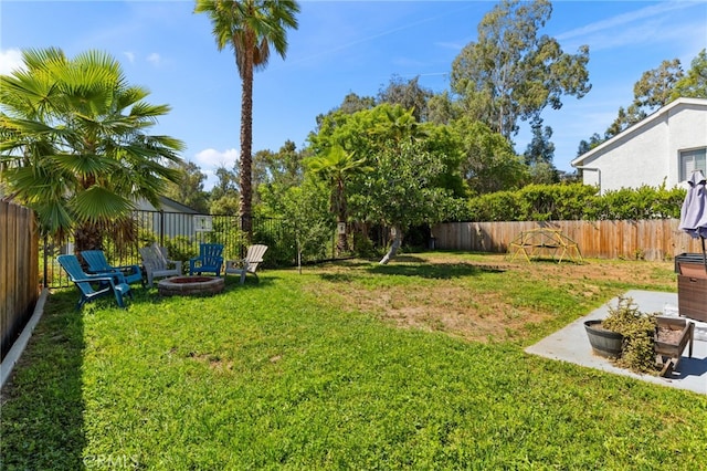29951 Cactus Pl, Temecula, CA 92592 - fenced backyard featuring a fire pit