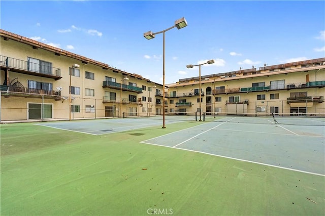 5460 White Oak Ave Unit E339, Encino, CA 91316 - view of tennis court