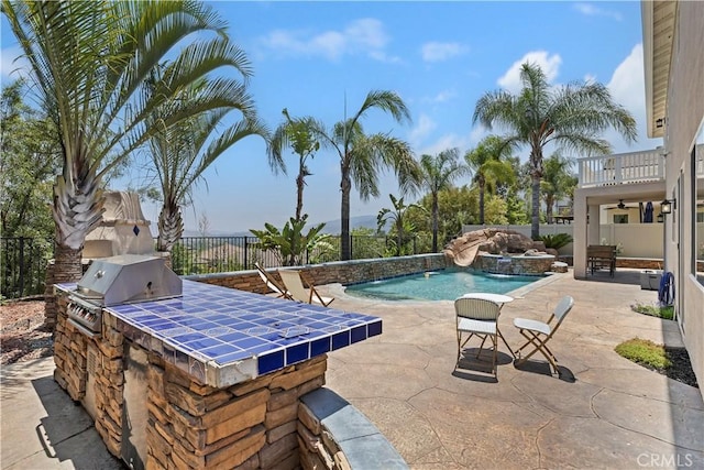 8581 Camino Limon Rd, Corona, CA 92883 - view of swimming pool featuring a fenced backyard and a patio area