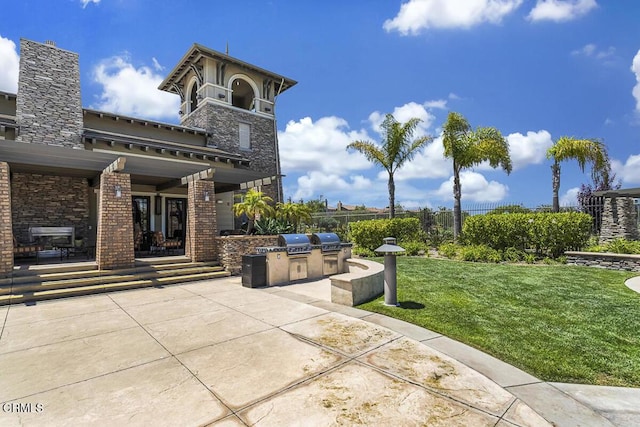 1542 Windshore Way, Oxnard, CA 93035 - view of patio featuring an outdoor kitchen