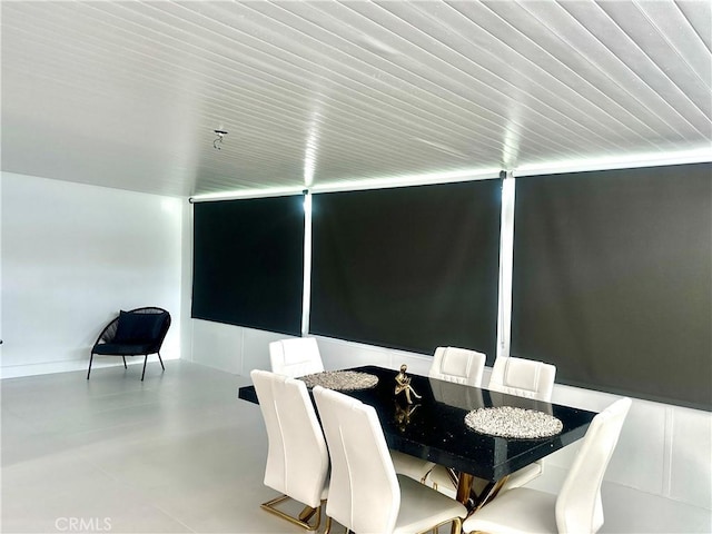 7401 Liberty Ave, Corona, CA 92881 - dining area with concrete flooring