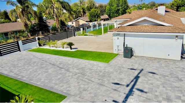 7401 Liberty Ave, Corona, CA 92881 - exterior space