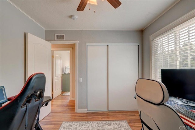 24920 Via Lopez Ct, Ramona, CA 92065 - office area featuring a ceiling fan, light wood-style floors, and ornamental molding