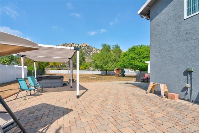 24920 Via Lopez Ct, Ramona, CA 92065 - fenced backyard with a hot tub and a patio