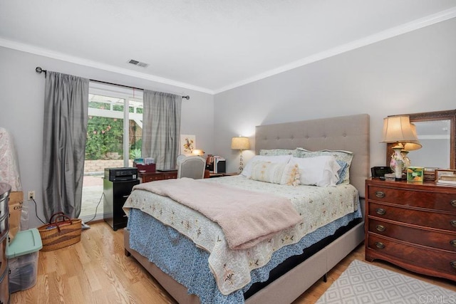 1093 Rancho Santa Fe Rd, Encinitas, CA 92024 - bedroom featuring crown molding and light wood-style flooring