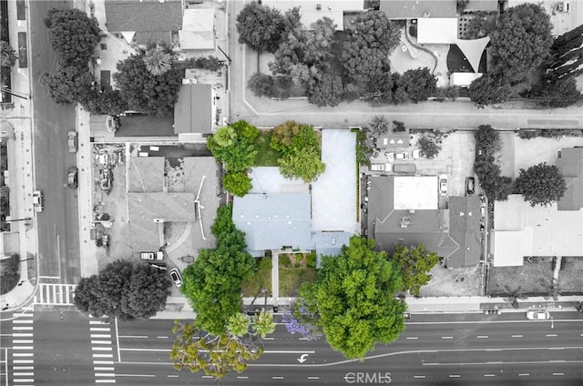 17435 Lassen St, Northridge, CA 91325 - drone / aerial view