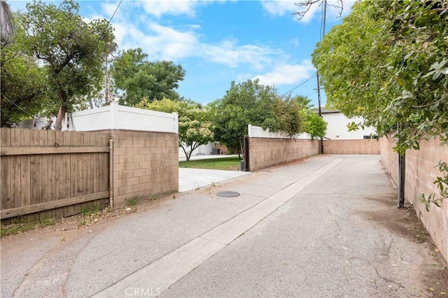 17435 Lassen St, Northridge, CA 91325 - view of asphalt road