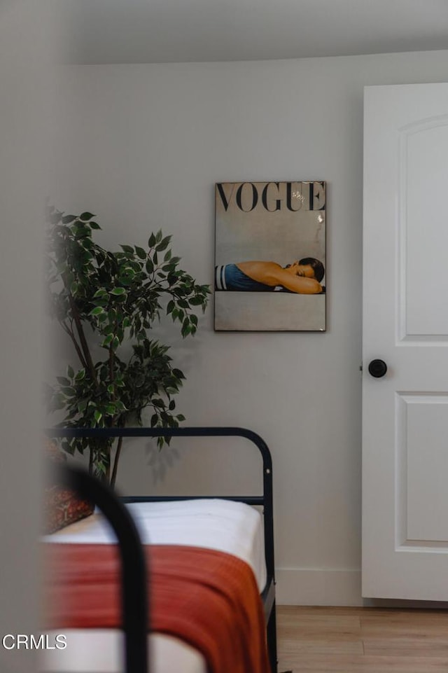 3538 Sierra St, Los Angeles, CA 90031 - sitting room with light wood-style floors and baseboards